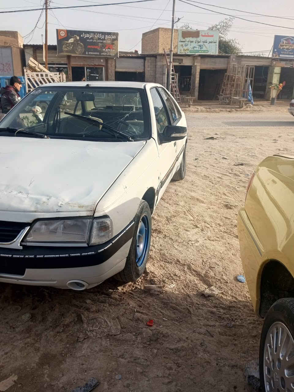 للبيع بيجو 405رقم نجف 2010 مكينة كير حلوات السعر 25وبيها مجال مكلف بالنشر رقم راعيها ***********
