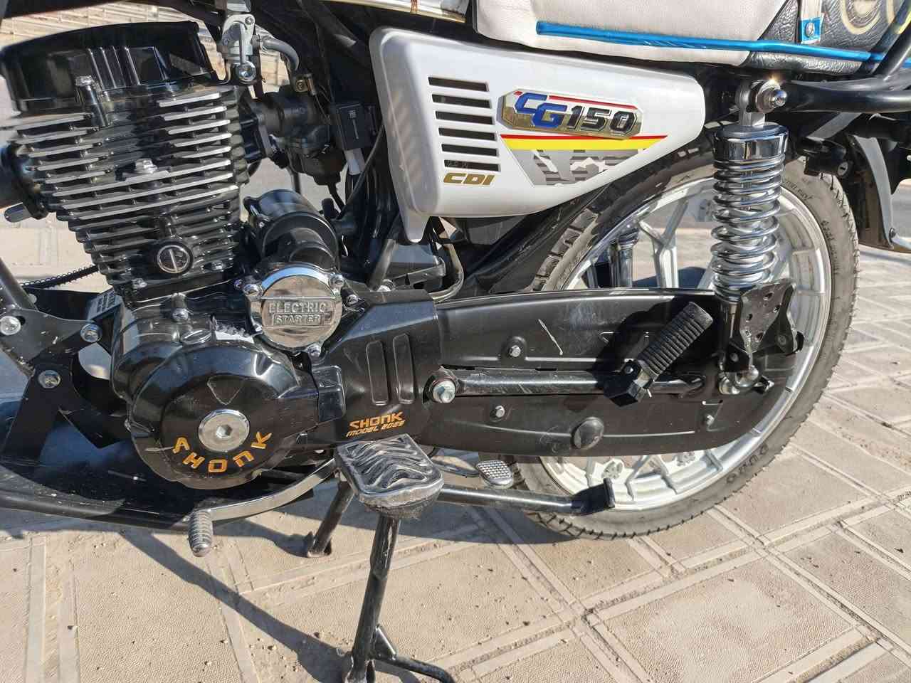 السلام عليكم
دراجة سيفان موديل 2025 طالعة ب 2026 
دراجة 🚵كفاااااالة عاااااامة جديدة ماشيه ألفين و٦٠٠ بعدها على سحك دراجة كلششش نضيفة بصمه تشغيل عن بعد كهربائيات كلها شغااالة مكانة بابل مركز🌇 مدينة🏦 دراجة🚵 جديدة ونضافة 100/:
السعر 850 ألف رقم🔢📞 📱هاتف ***********
