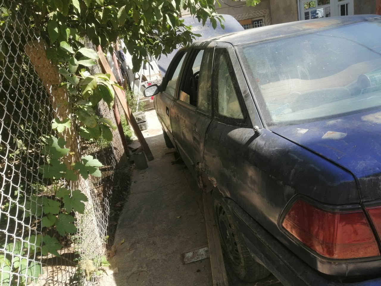 اسبرو فحص انبار  اوراق كمرك كاملة بس سنوية ماكو ابيع كوم حديد المكان الانبار
***********
