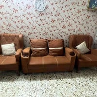 تخم البيع نضيف١٠ مقاعد السعر٥٠٠ وبي مجال المكان بغداد مدينه الصدر الرق...