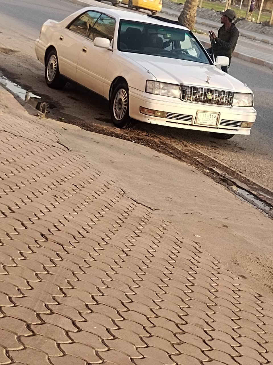 راس الثور فلات موديل 2000
رقم  انبار انكليزي A بأسمي تحويل ثاني يوم
سنوية ماساقطة  لحد 2029 يله تسقط 
السيارة خطين.. غاز بانزين
شاشة لمس
 تبريدها حلو تمام
تحكمات ستيرن كهرباء
كشنات كهرباء 
حلوة وجاهزة 
مكفولة من الكص
بيها دحجات بدعاميات فقط
سعرها 75 وبيها مجال للشراي
*********** وهذا رقمي..

