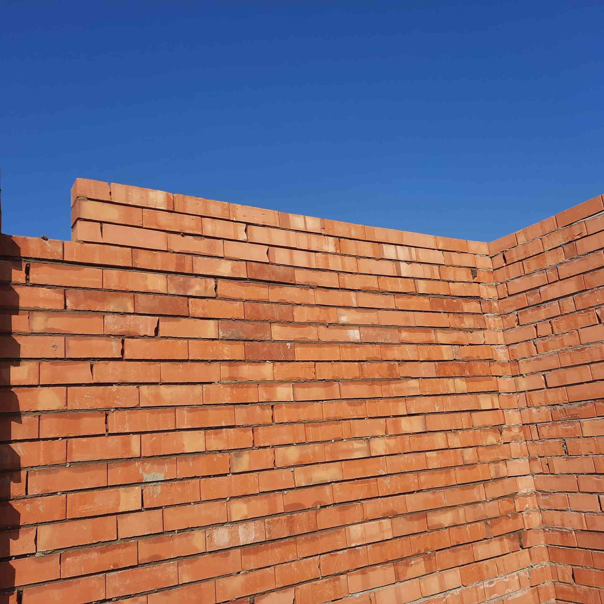 خلفه بناء احمد الجبوري شغل على دبل ومغطوعه نضافه الموقع نضافه شغل تصال الواس اب.ورقم الله يرزقكم خلفات ثنين متفرغ حاليا الله يرزقكم ***********
