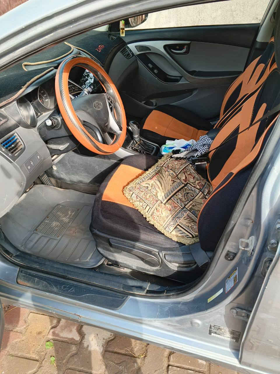 السلام عليكم سياره انتره مريكي مديل 16مكينه كير حداديه تبريد كارتون بيع او مراوس بسيارعاليه حسب القناعه الاستفسار ***********
