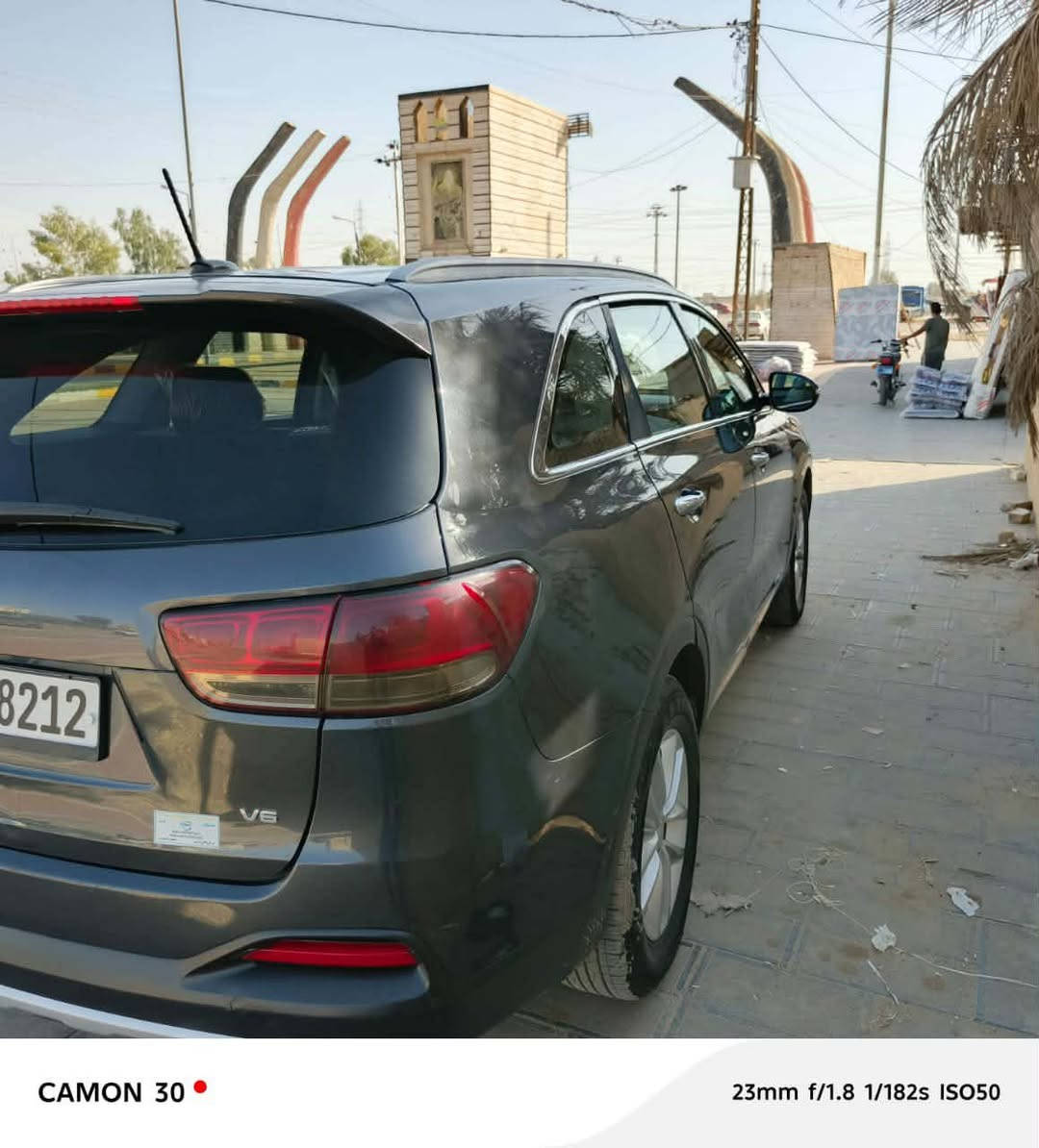 سورنتو موديل 17 امريكي  سته سلندر سبعة راكب رقم اربيل
سيارة نطيفة واي نقص مابيها 
مكاني ذي قار
للاستفسار اكثر اتصلوا بالرقم

***********
