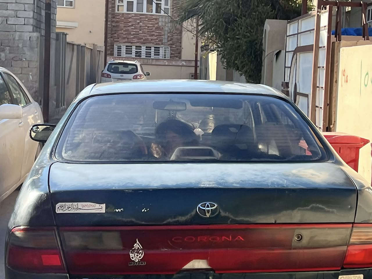 السلام عليكم ورحمة الله وبركاته

يعلن مكتب ريسان لبيع وشراء السيارات،
الكائن في منطقة 17 تموز – سايدين الاقتصادين،
عن توفر سيارة للبيع بالمواصفات التالية:

🚗 تويوتا كرولا فرخ بطة
📅 موديل: 1994
🎨 الحالة: صبغ مقحل، وحدادية فقط
🔧 الإضافات: تبديل طخم جديد + شاشة + كاميرة خلفية + محرك وكير شرط + بيها كوبون بانزين + جلد كراسي جديدة
📄 معلومات الملكية: صاحب السيارة متوفي، والسيارة موجودة عند الورثة
💰 السعر المطلوب: 45 (يوجد مجال للتفاوض)

📍 العنوان: منطقة 17 تموز – سايدين الاقتصادين
📱 للاستفسار والتواصل:
***********
***********

مكتب ريسان – مصداقية، وضوح، وسرعة في الإنجاز
