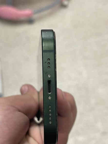 السلام عليكم 
13عادي 
ذاكرة 128
بطارية 82
نموذج M
نضافه الكشر 90بلمية
السعر 425
تواصل/***********
