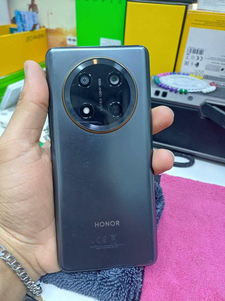 السلام عليكم هونر X9C
ذاكره 256 ✔️
راك 12+12 =24 📲
بطاريه 6600🔋
كامل ملحقات ماعدا الكارتونه ✔️
السعر 260 الف 💥
العنوان : شارع السوداني مكتب MT


**إذا كنت صاحب هذا الإعلان وتريد حذفه لأي سبب، رجاءا أرسل رسالة إلى الدعم الفني**