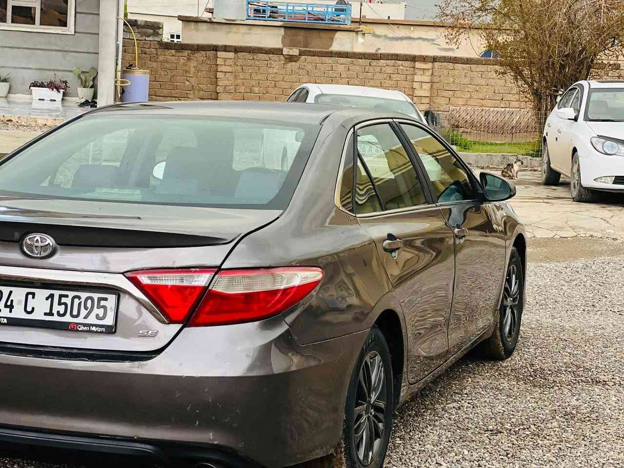 السلام عليكم
كامري 2016  SE
السياره ضررها ٣ قطع بونيد وجاملغ وجاملغ خلفي وبيها طارف قبق الصندوك وي جاملغ سونار مرفق وي الصور 
محرك مفتوح قبق ولفات تبديل واشر 
ماشيه ١٣٥
السعر 127 وبيها مجال بسيط المكان الشرقاط ***********
