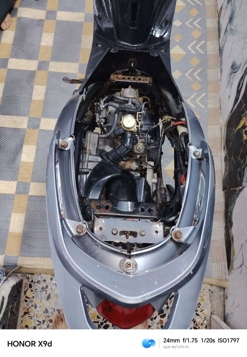 السلام عليكم ورحمة الله وبركاتة
دراجه ماكس ثعلب 140 الون رصاصي ويل اسود
دراجه شغاله سلف هندر كهربائيات عامه شغاله
دراجه مكينه ما مفتوحه دراجه شلعه معدل طيران
دراجه كلها ختم واحد دراجه مكفوله كفاله عامه
تاير جبلي                              السعر 400 بها مجال 
مكان مدينه الصدر
الرقم ***********
