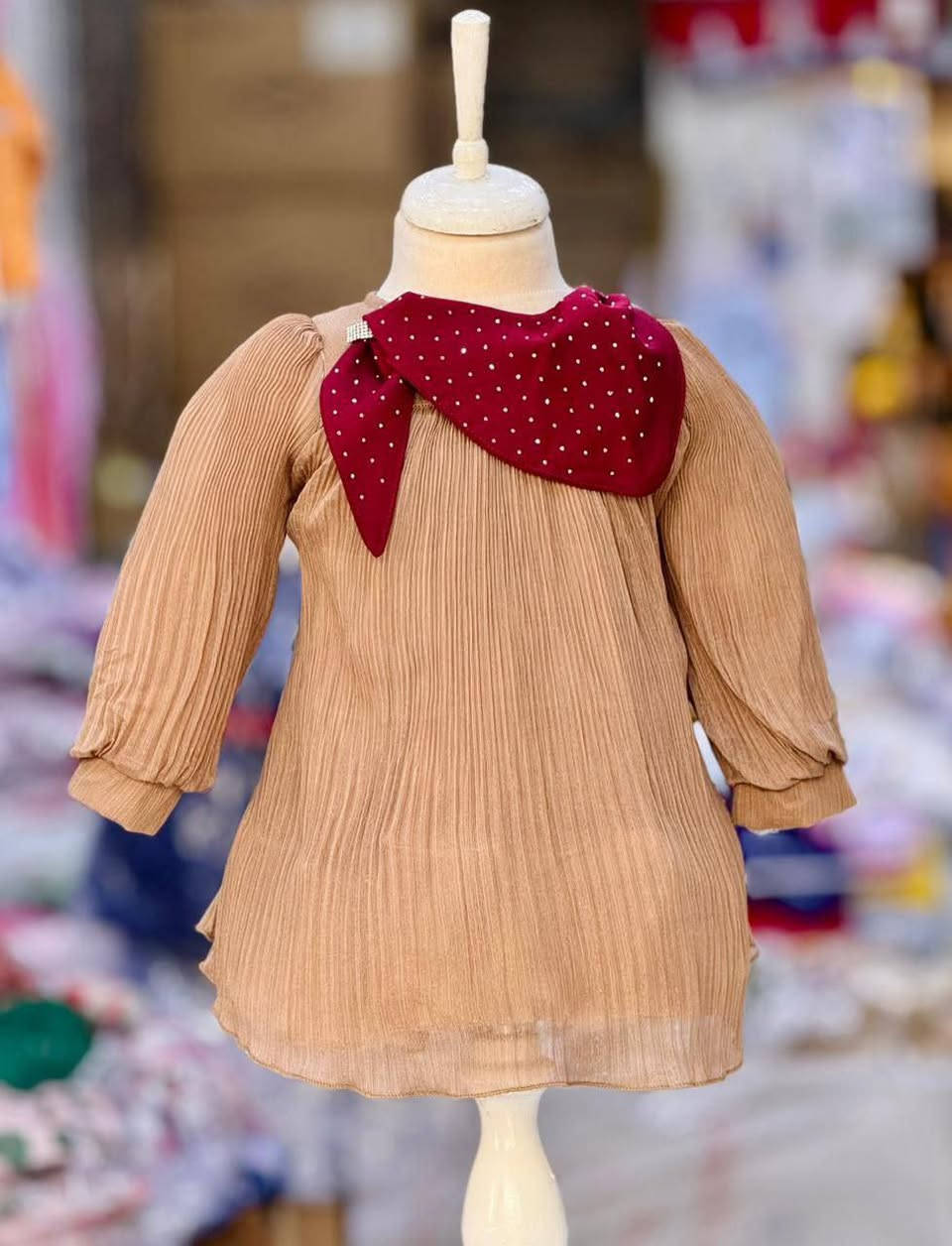 فستان بناتي أنتيكا قياس 2-5 سعر الدرزن 198ألف
اقل طلب درزن للحجز والاستفسار يمكنكم مراسله الخاص


**إذا كنت صاحب هذا الإعلان وتريد حذفه لأي سبب، رجاءا أرسل رسالة إلى الدعم الفني**