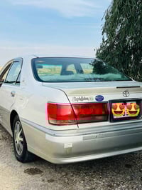 كراون ملكة موديل ٢٠٠١ اصل كرستال اربع دكم رقم سليمانية محرك ديفور الكب...