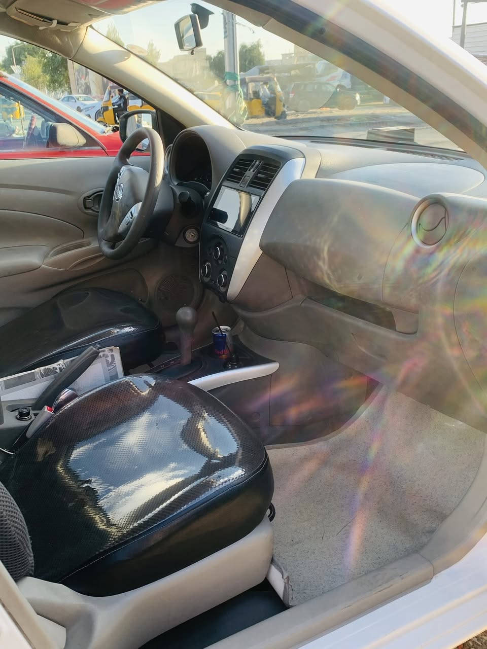 سلام عليكم  
نيسان سني موديل 2024 مكفوله كفاله عامه 
قطعتين تبريد وشاشه بلاديه اشاير بلمري  
ماشيه 65 الف سياره جاهزه تحويل ثاني يوم سعرها 123 وبيهه مجال بسيط 
***********
