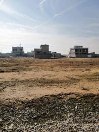 نهايه معمل العجم • ٢٥٠م • قطعتين