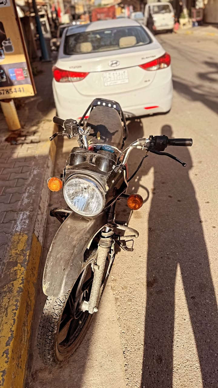 دراجه بوكسر جبلي موديل 2023 مرقمه بغداد تحويل ثاني يوم 
نضافه 90‎%‎ كهربائات مكينه كلها مكفوله نكره سلف 
مكينه ناعمه خير من الله 
العنوان بغداد الكريعات 
((((***********)))) بغداد, العراق
