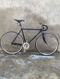 بايسكل للبيع نضيف واي شي مابي بايسكل مال حاويه قبل شهر نزلنا من حاويه ...