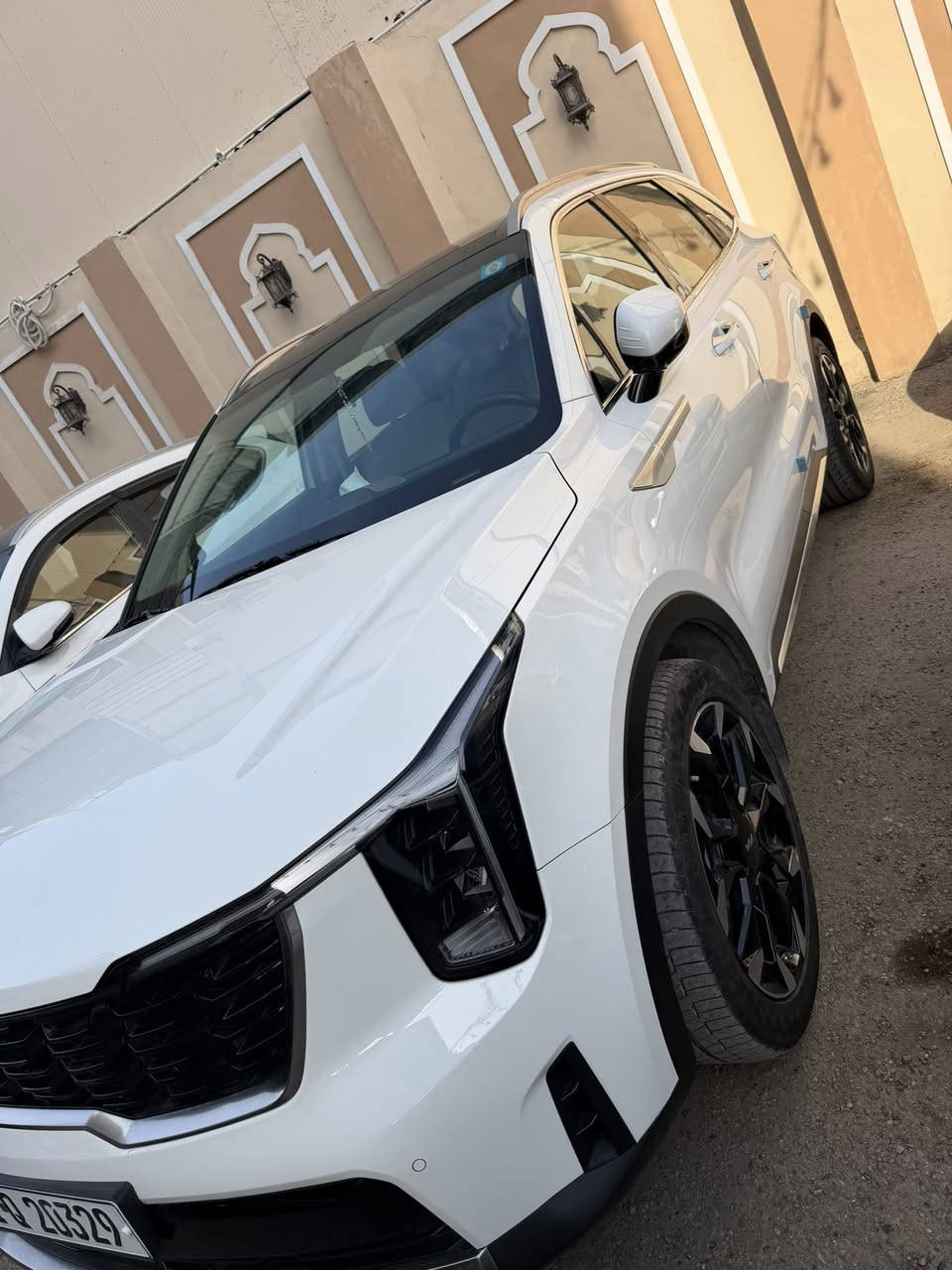 كيا سورنتو خليجي بانوراما ماشية 11000نص فول ضمان الدولية مكفولة كفالة عامة العنوان بغداد الكرادة السعر 32500 هاتف ***********
