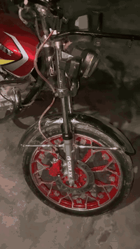 دراجه ايراني 2024 لبيع محرك مامفتوح وكلهه شغاله للاستفسار الاتصال 0782...