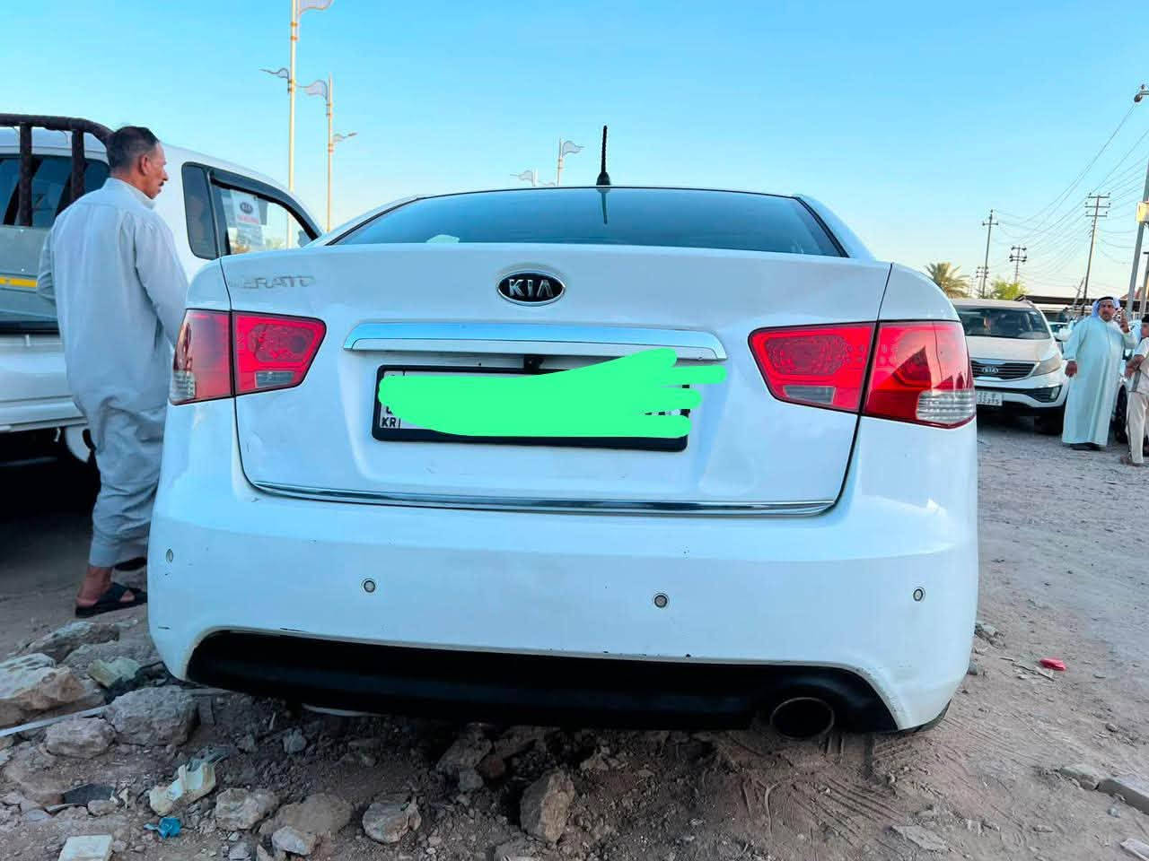 سيراتو ٢٠١٢ سياره كامله من كلشي گير ومحرك وتبريد والسونار موجود وياها بالصور ***********
