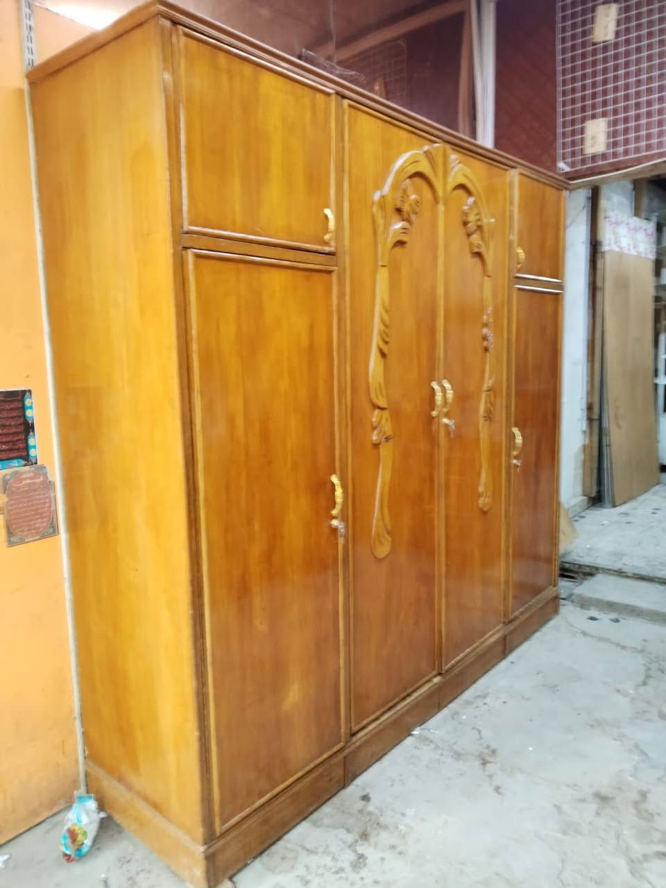 غرفه نوم أربعة باب بدون ميز مرايه مكاني البياع شرطه الرابعة استفسار ***********  واتساب
