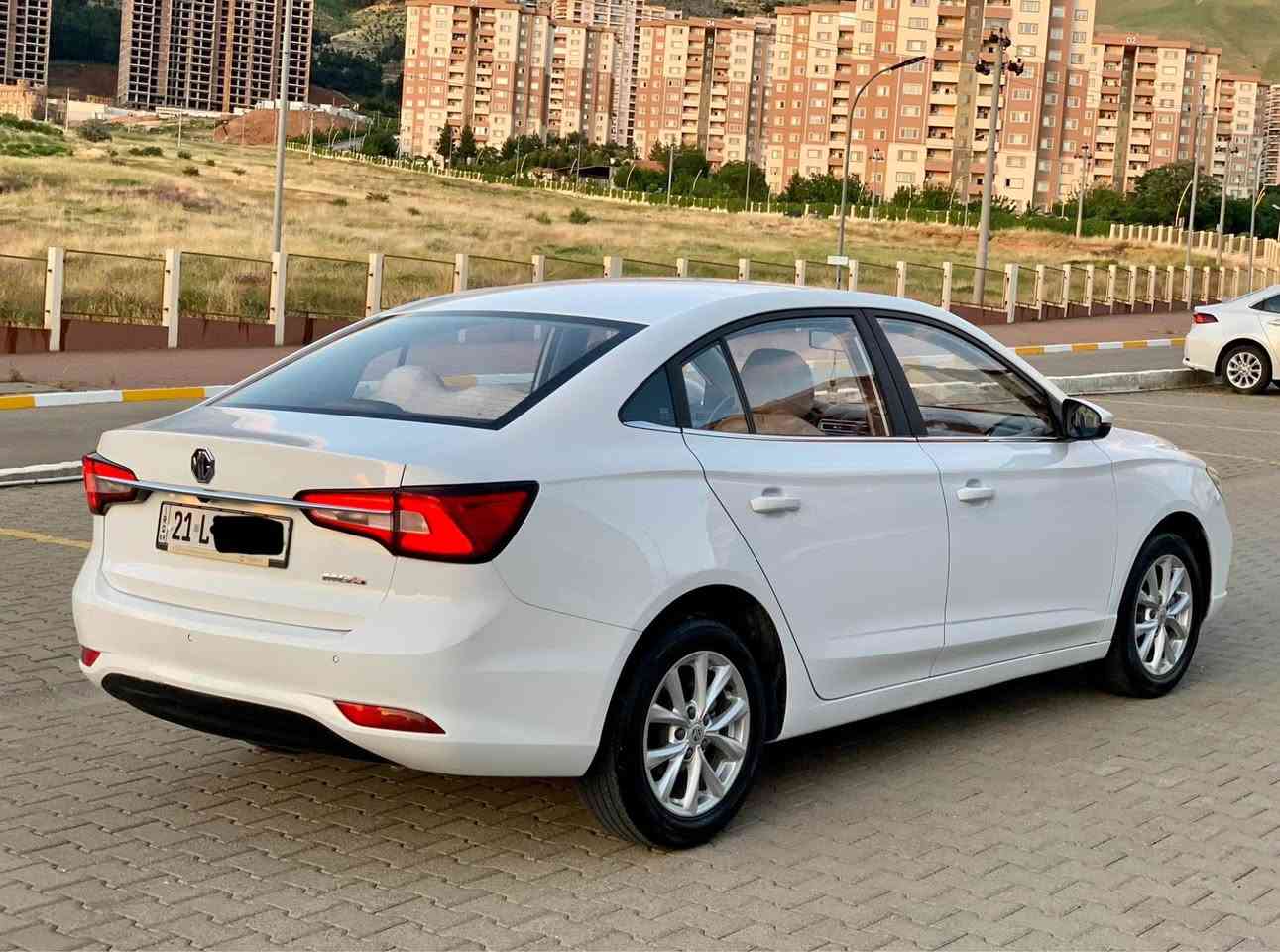 ‏MG5 کۆمفۆرت 2023 🔥🇨🇳
💯 زەمانی شەریکە-بۆیاخ ئەستور- زۆر پاک و جوان -بۆیاخ و ساردی نیە تەنها دەعامی پەڵەیەک بۆیاخی هەیە رەسمم داناوە-40000 کم ڕۆشتووە-تازە ڕۆنی گۆراوە لە شەریکە -هەموو سێرڤسێکی لەکاتی خۆیدا لە شەریکە بۆ کراوە
 ❇️بەصمەیە-شاشە- کامێرا و حاسەیە-ناوکرێمی-دوو مۆدی لێخوڕین-ئۆتۆ لایت -پێشو دوای لیدە -ویلکەپ-ئیشارەتی سەر ئاوێنە-تحدید سرعە ـ ڤۆلیۆم-ABS-تەبرید لەمس -حساس تایە -بلوتوث 
🕹️شوێن / سلێمانی 
نرخ/100💵
📲 *********** السليمانية, العراق
