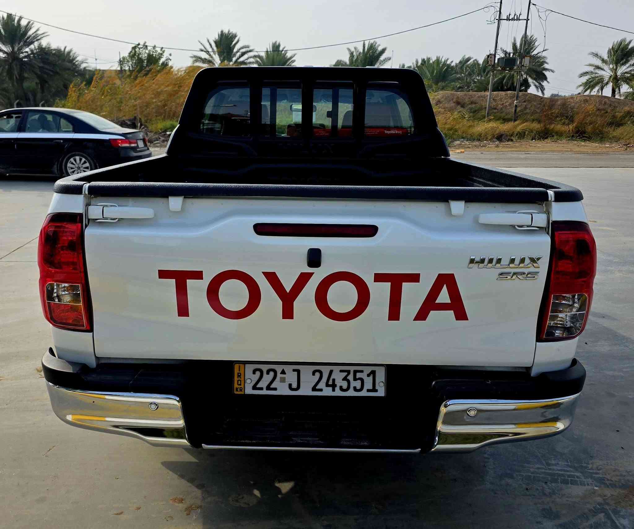 السلام عليكم
تويوتا هايلوكس موديل 2025 ساز

مكفوله كفالة عامه ماشيه 14 الف كيلو 

فووول مواصفات رقم اربيل  عنوان واسط قضاء الصويره السعر /312$

***********/ ***********
