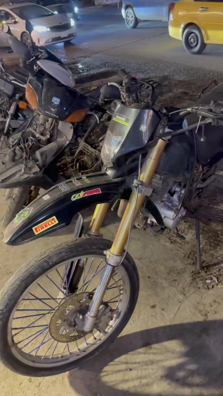 للبيع كوم حديد بس اكفلك سرقه مكاني بغداد القادسية


**إذا كنت صاحب هذا الإعلان وتريد حذفه لأي سبب، رجاءا أرسل رسالة إلى الدعم الفني**