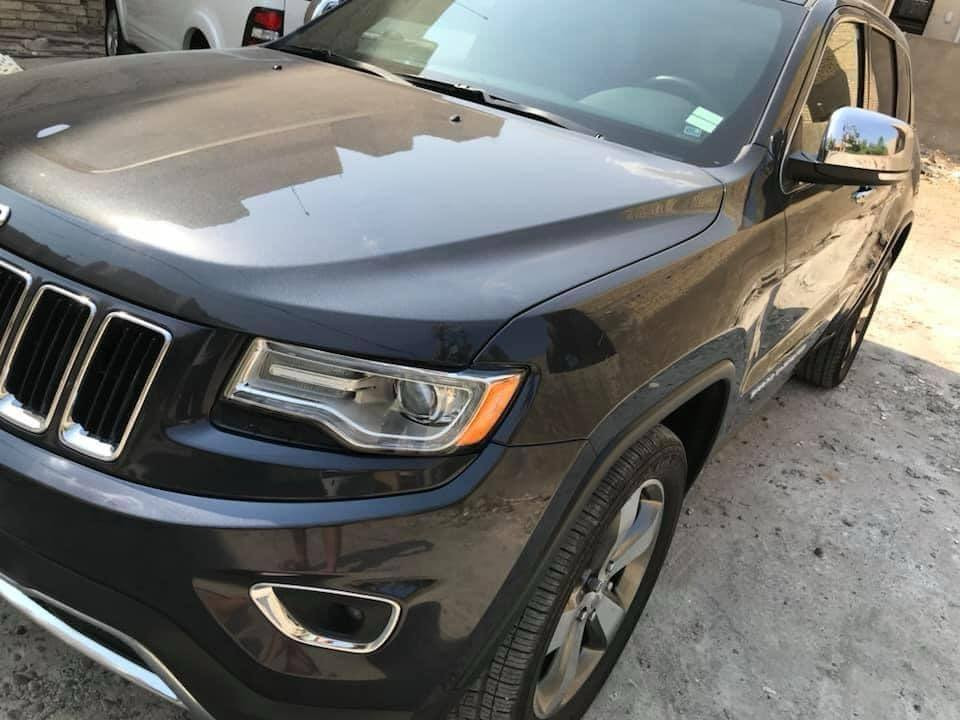 السلام عليكم ورحمه الله وبركاته
جيب موديل ٢٠١٥ وارد امريكي لمتد فول مواصفات كلين 
عداد المسافة ٦٤
مكفولة من الشخط 
اخوان السيارة بعدها بريحة الشركة 
للاستفسار الاتصال على الرقم  ***********
