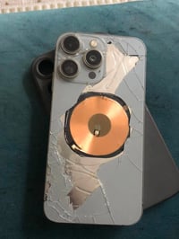 آيفون XR • بطارية • بدون ايكلود