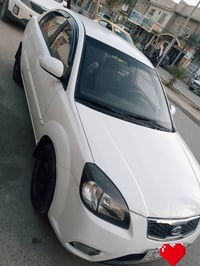 كيا ريو موديل 2012 رقم اربيل دولي شرط التحويل بأسمي كابون بانزين بيها ...