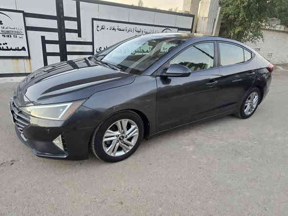 سلام عليكم النترا ٢٠٢٠ وارد امريكي مكينه ٢٠٠٠ دوش سياره كلين صور الحادث داخل المنشور بدون ايرباك هنا بلعراق صار بيهه قطعتين صبغ بدون دواخل جاملغ الخلفي وجاملغ الكدام سياره جديده صفاحه موس مابيهه اي نقص موصفات نص فول رقم اربيل بسمنه تريد تحويل تريد وكاله مكاني بغداد البياع السعر ١٢٧ ر ***********
