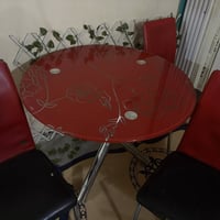 ميز طعام وياه 4 كراسي سعره 60الف  07710891477