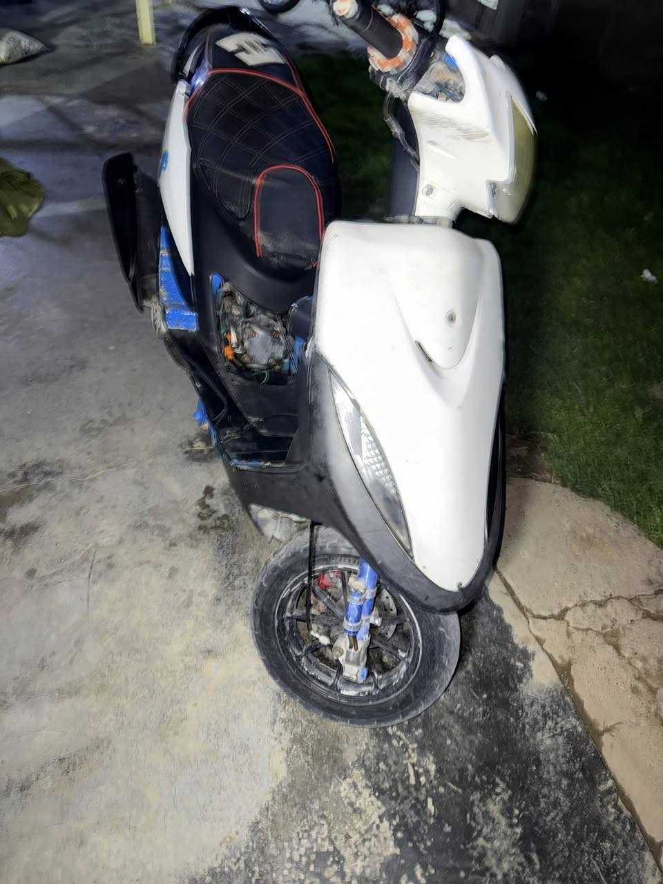 ماكس عدله للبيع شلعه ومعدل شك الكاع مبدل كلجات رياضي جدد  كلشي جديد بيه تجي وشوفه


**إذا كنت صاحب هذا الإعلان وتريد حذفه لأي سبب، رجاءا أرسل رسالة إلى الدعم الفني**