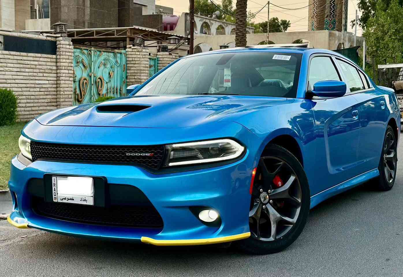 🔥 للبيع دودج تشارجر GT موديل 2019 🔥
💙 لون أزرق سبورت

🚗 ماشيه 53 ألف كم

📍 وكالة هارلم – خليجي – نظيفة

✔️ مكينة V6 3.6

✔️ فئة GT

✔️ فتحة سقف بانوراما أوتوماتيك 

✔️إضاءة أمامية وخلفية LED 

✔️ شاشة + CarPlay

✔️ كاميرا خلفية

✔️مثبت سرعة

✔️دخول ذكي

✔️تشغيل عن بعد 

✔️ نظيفة كلش برغي ما مفتوح بيها

بس دعامية الأمامية مصبوغة 

💰 السعر على الخاص

📞 التواصل  / اتصال

***********
