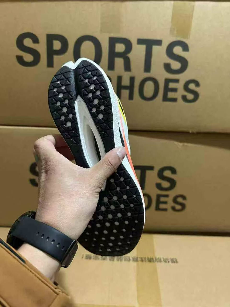 🔥 Wholesale Premium Running Shoes 🔥
✅ Integrity Guaranteed | Quality Assured
✅ Factory Direct | Bulk Orders Welcome
✅ Multi-color / Multi-size | Fast Delivery
 
Looking for reliable running shoes supplier? We got you!
📩 DM for Best Price & Catalog
#ShoeWholesale #QualityGuaranteed #B2BTrade
#Chinashoes


**إذا كنت صاحب هذا الإعلان وتريد حذفه لأي سبب، رجاءا أرسل رسالة إلى الدعم الفني**