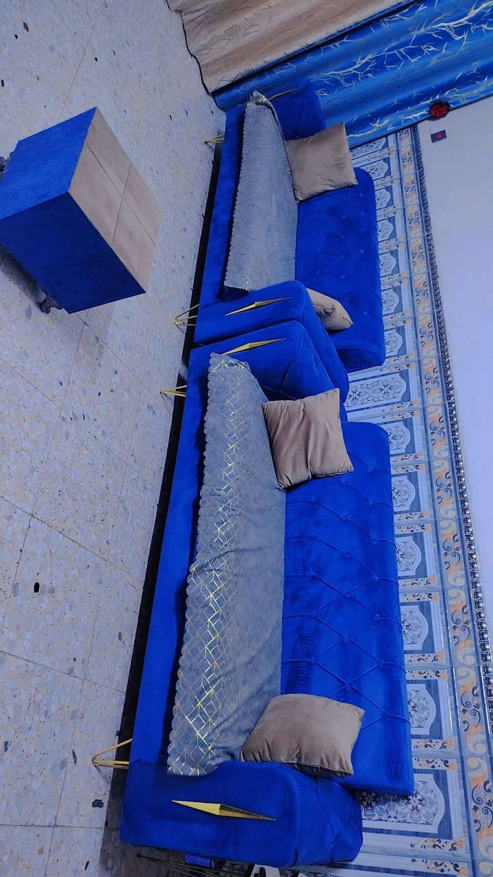 البيع نضيفه جديده.  مكاني مدينه الصدر حي الكوفه
***********
