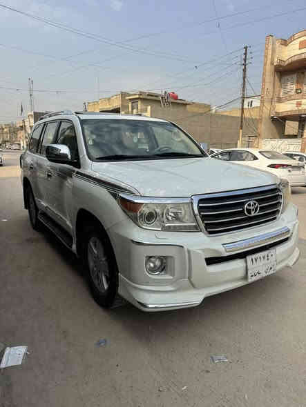 السلام عليكم 
لاندكروز 2014  مكفوله عامه 
ماشيه90 الف 
رقم سليمانيه 
مكينه v6
حساسات كامره 
ثلاجه 
كرسي كهربائي 
مكاني بغداد شهداء السيديه
السعر 380بيه مجال 
رقم ***********
