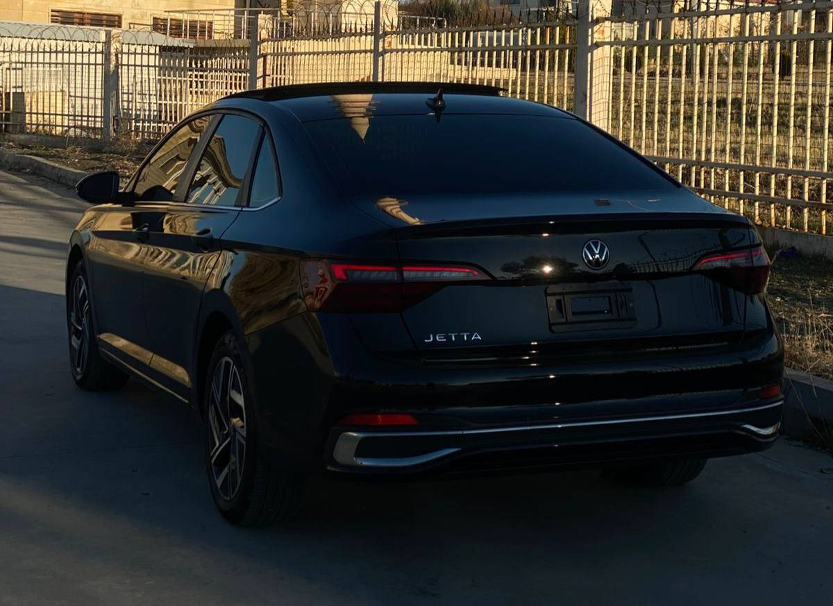 ڤۆلکسواگن جیتا 2024  مواسەفات sel premium
 بە شەرتی گێر و مەکینە 
و کارەبای رادار
  تەنها ١٢ هەزار رۆشتووە 
وەک سفر وایە
 سەیارەکە بە کلین داخل بوە

سعر لە کۆمێنت داوابکە ڕاستەخۆ بۆت دیت 📩 

 پێش و پشتی کەپسە  ٢ دەرگای پەمپی ئەمەریکایە
2 مانگ کاتی لەگەلە

ژمارەی خاوەنی 
***********
***********
