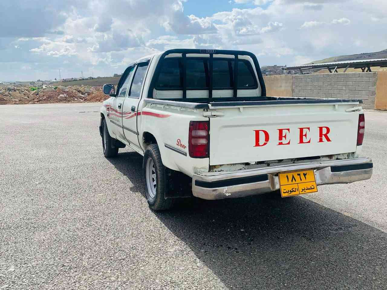 شوين كوية ***********
٢٩ وةرقة و محامةلة
پيكاب دير 
مةنةفيست فسفور 
مةكينة بةخ 
ناو سور 
مةكينة بة شةرت 
بوياخ بة شةرت نيية 
پيش دةعمى نيية 
سيارةكة كامل مةسروف كراوة 
شوينمان كوية كويسينجاك, أربيل
