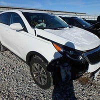 كيا سبورتج • ٢٠١٥ • ماشي ٩٣ الف