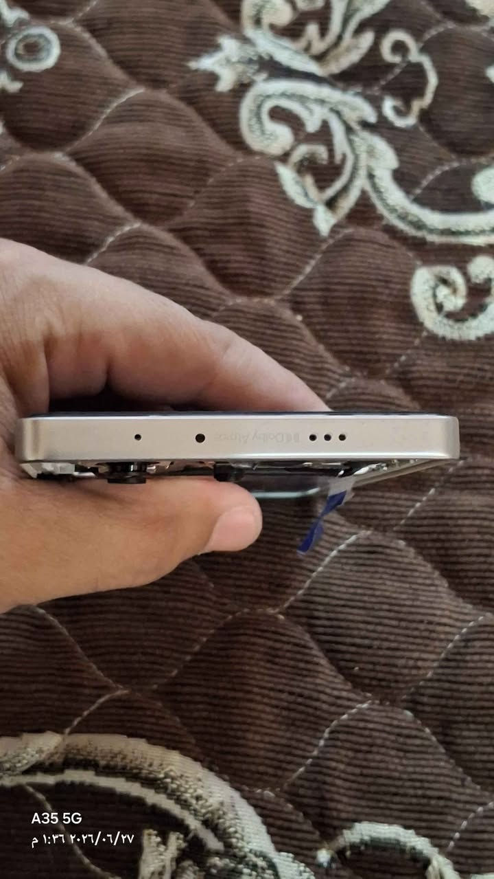 تكنو كامون30برو 5g ذاكره256/12 دبل شريحه جهاز كلش نظيف مواصفاته معروفه شاشه144هرتز يدعم بوبجي90فريم
تصوير فيديو 4k 60هرتز بطاريته5000 بي مشكله بالبورد مالته مرات يشتغل ويلمس طبيعي ومرات لااا
ابيعلك شاشه+بطاريه+كامرات+بورد الشحن+شريط ناقل
السعر 135وبي مجال بسيط
مكاني بغداد البلديات بغداد, العراق


**إذا كنت صاحب هذا الإعلان وتريد حذفه لأي سبب، رجاءا أرسل رسالة إلى الدعم الفني**