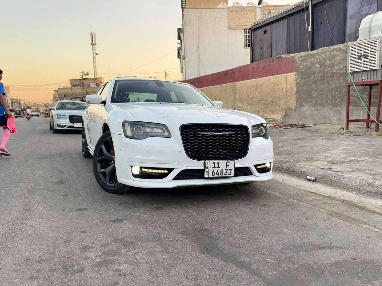 سلام عليكم
أوباما كلايسلر 

موديل 2022

فوول لمتدد 

حساس امامي خلفي 

رادار جانبي 

اشاير مريء

كشنات تدفئه تبريد 

دخول ذكي 

نظام ترحيب 

تحكمات ستيرن 

تشغيل عن بعد 

مكان السياره .بغداد 

سعر اتصل .***********
