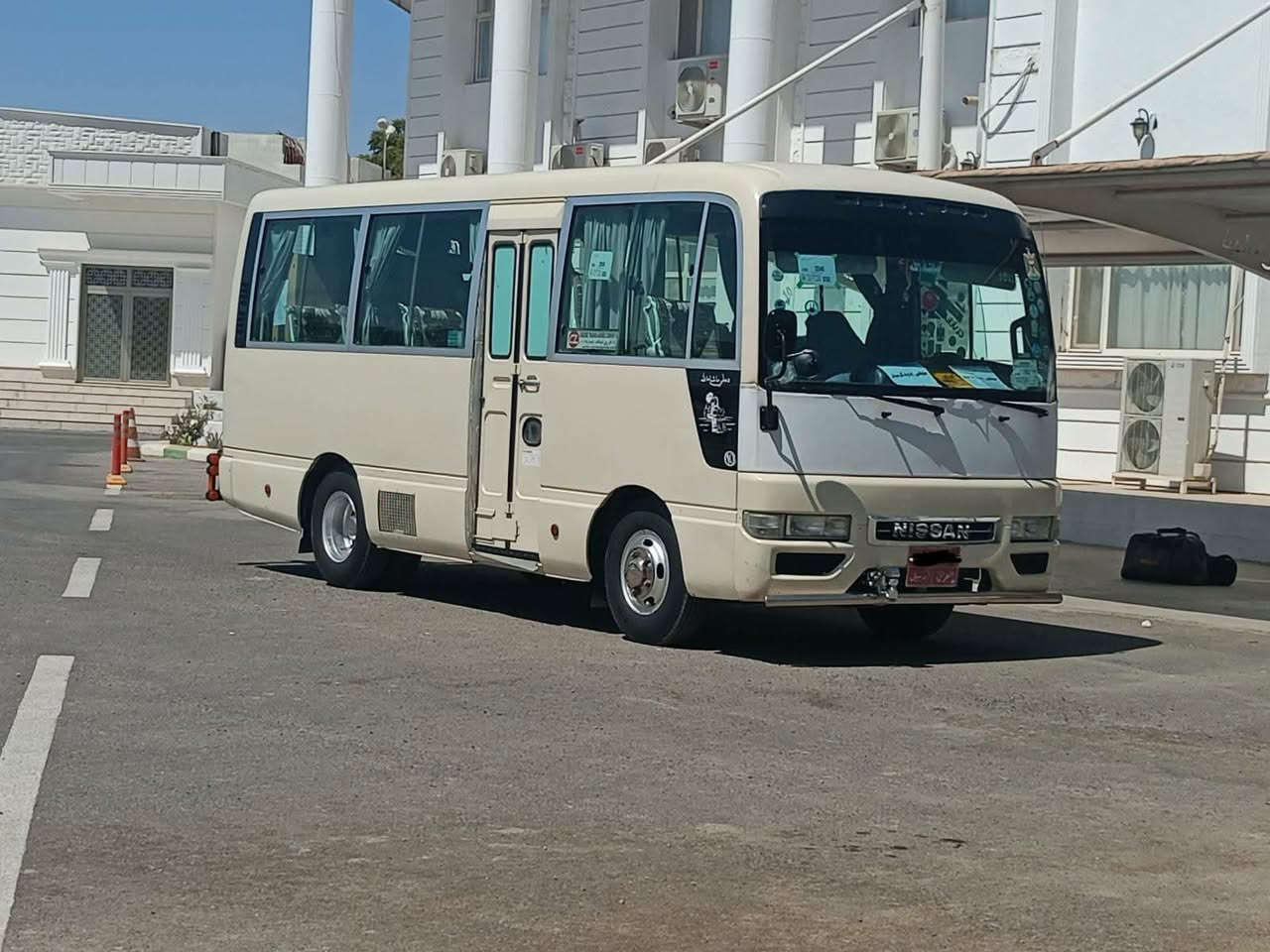 مؤديلى ٢٠١٠ فولى شه ريكه
نرخى ٢٧٥ وه ره قه
ژماره ى خاوه نه كه ى
***********
