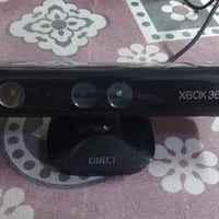سلام وعليكم عندي kinect  xbox 360 حيل نظيف سعره 25 وبيه مجال مكاني الح...
