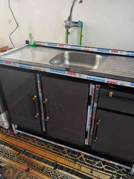 اغراض بيت كلهن شلع للييع نريد نشيل مستعجله ع البيع كلهن نضيفات الكاونتر ب٢٥٠ وبي مجال لشراي ثلاجه ٢٥٠ وبيها مجال نظيفه كلش جديده
مكنسه كهربائيه ب٤٠ وبيها مجال
دبه الغاز ٦٠ وبيه مجال 
قطعه دي ثري نظيفه كلش ٤ في ٣ طباخ ب٥٠ وبي مجال والطباخ الكهربائي ب٢٥ وبي مجال لشراي
جربايه نفر ب٣٥ وبيها مجال
مدات عدد ٢ ٤٠ وبي مجال
الغساله جديده ب١٧٠ حجم كبير تغسل حتى بطانيات
بنكات عدد ٢ جدد ثنينهم ب٥٠ فقل وبنكه ارضيه سرعه عاليه بلازمه٦٠ وبيها مجال ب٣٠ وبيها مجال لشراي للاستفسار *********** اتصل بالرقم العنوان حي العامل قرب المول يم جامع ال شبل
