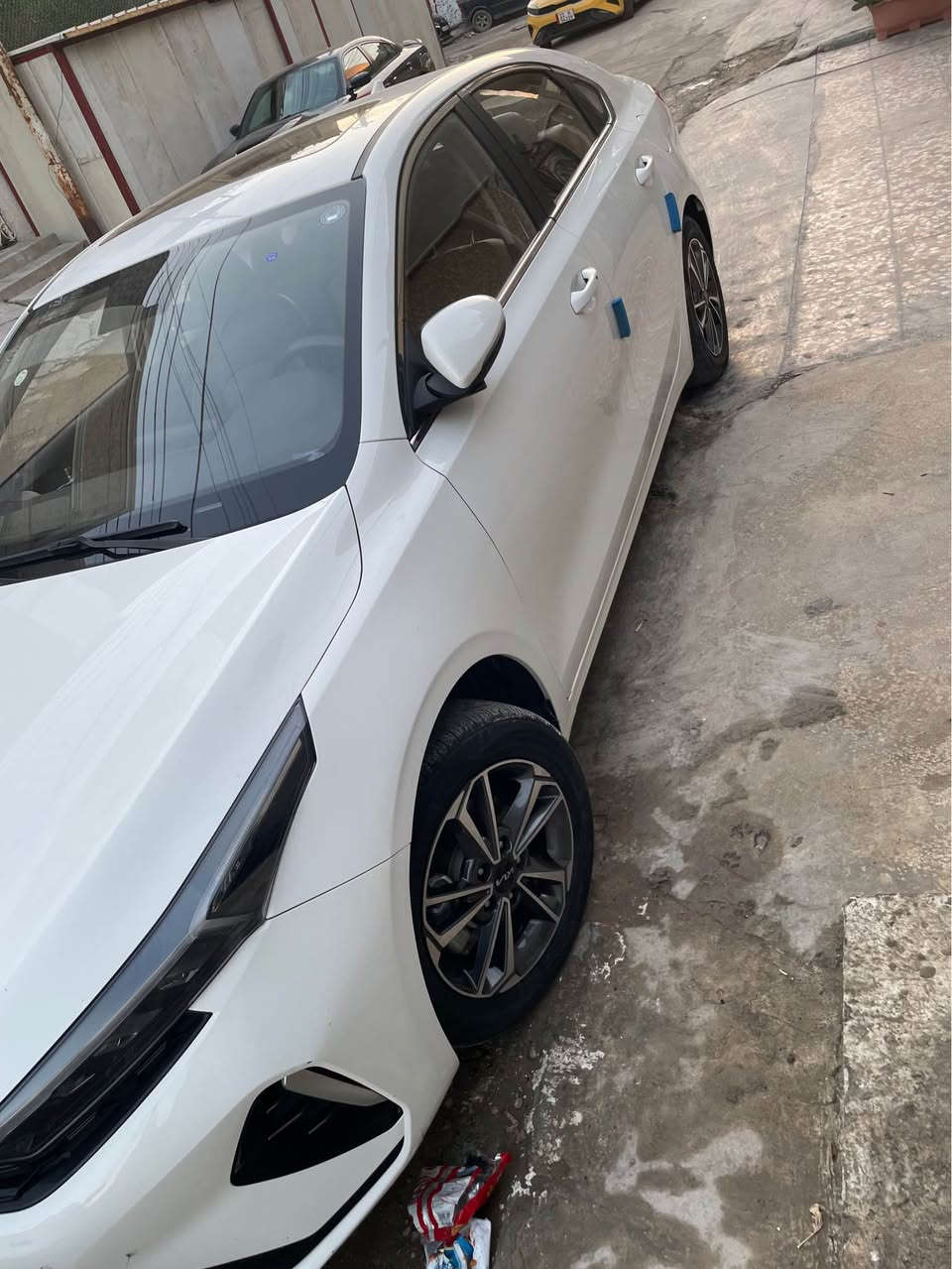 سياره k3 
ماشيه ٣٣ الف ك
مواصفات فول وارد صيني 
محرك بانزين محرك ١٥٠٠ دبل نوزل 
سياره نظيفه كلش. مجرد شخط بلمنشور بلصور  
سياره اربيل باسمي تحويل شوكت متريد 
اي استفسار اتصال على رقم 
*********** 
متوفر رصيد واتس بغداد, العراق
