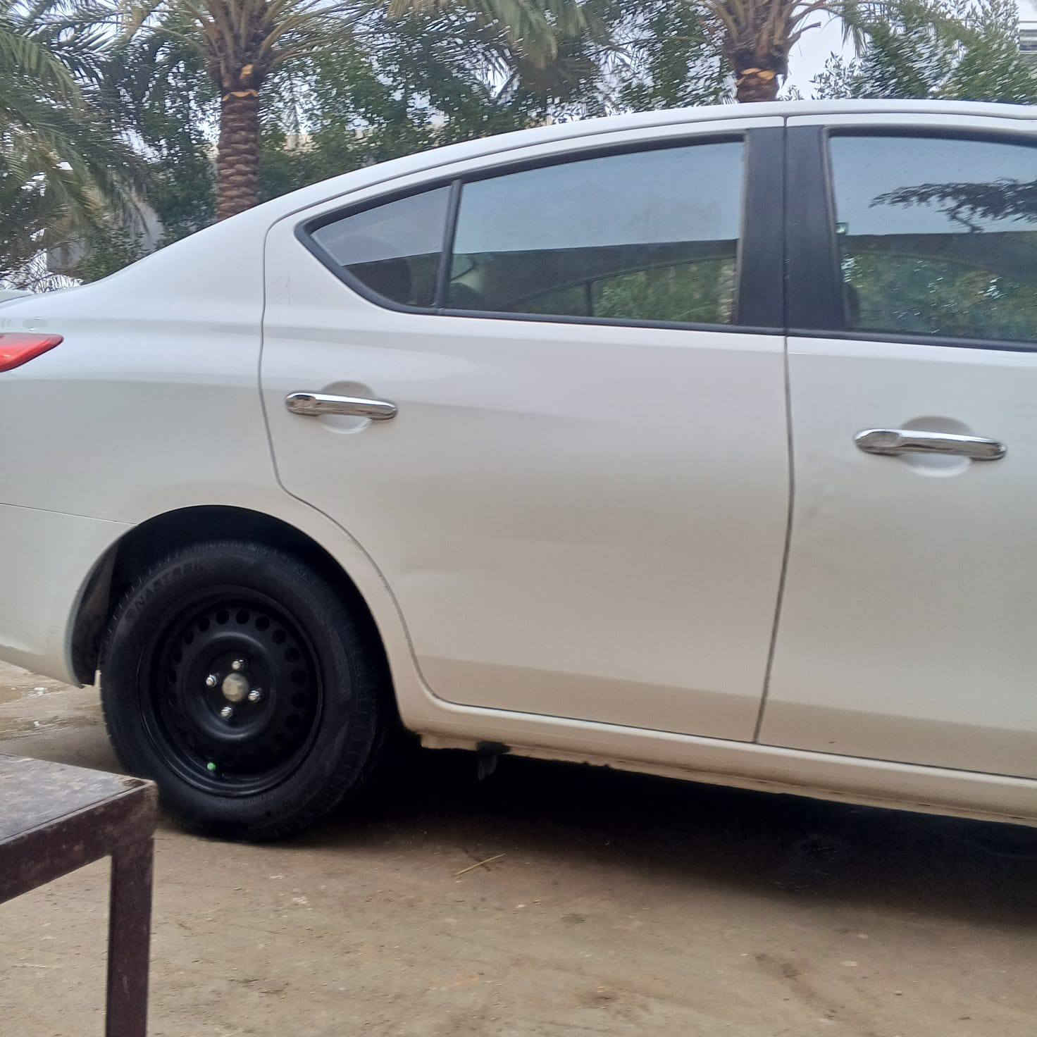 سياره  نيسان سني
2023  بيه بارد بسيط بلباب الصدر وباب الخلف   جدا بسيط 
اما الباقي مكفوله  
السعر  119 ورقه وبيه مجال جدا بسيط  
مكان السياره كربلاء  
تجي وتفحص وتاخذله سونار


**إذا كنت صاحب هذا الإعلان وتريد حذفه لأي سبب، رجاءا أرسل رسالة إلى الدعم الفني**