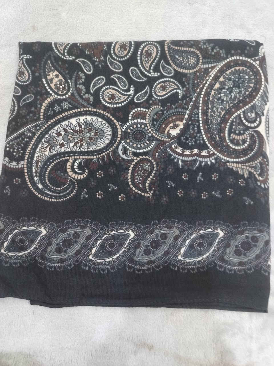 حجابات نسائية قياس ١٠٠ تخبل باللبس
باردة وقطنية اهم شي تضل ثابتة باللبس
السعر ٢٥٠٠
٢ ب ٥
توصيل بغداد محافضات ٣ الاف فقطط


**إذا كنت صاحب هذا الإعلان وتريد حذفه لأي سبب، رجاءا أرسل رسالة إلى الدعم الفني**