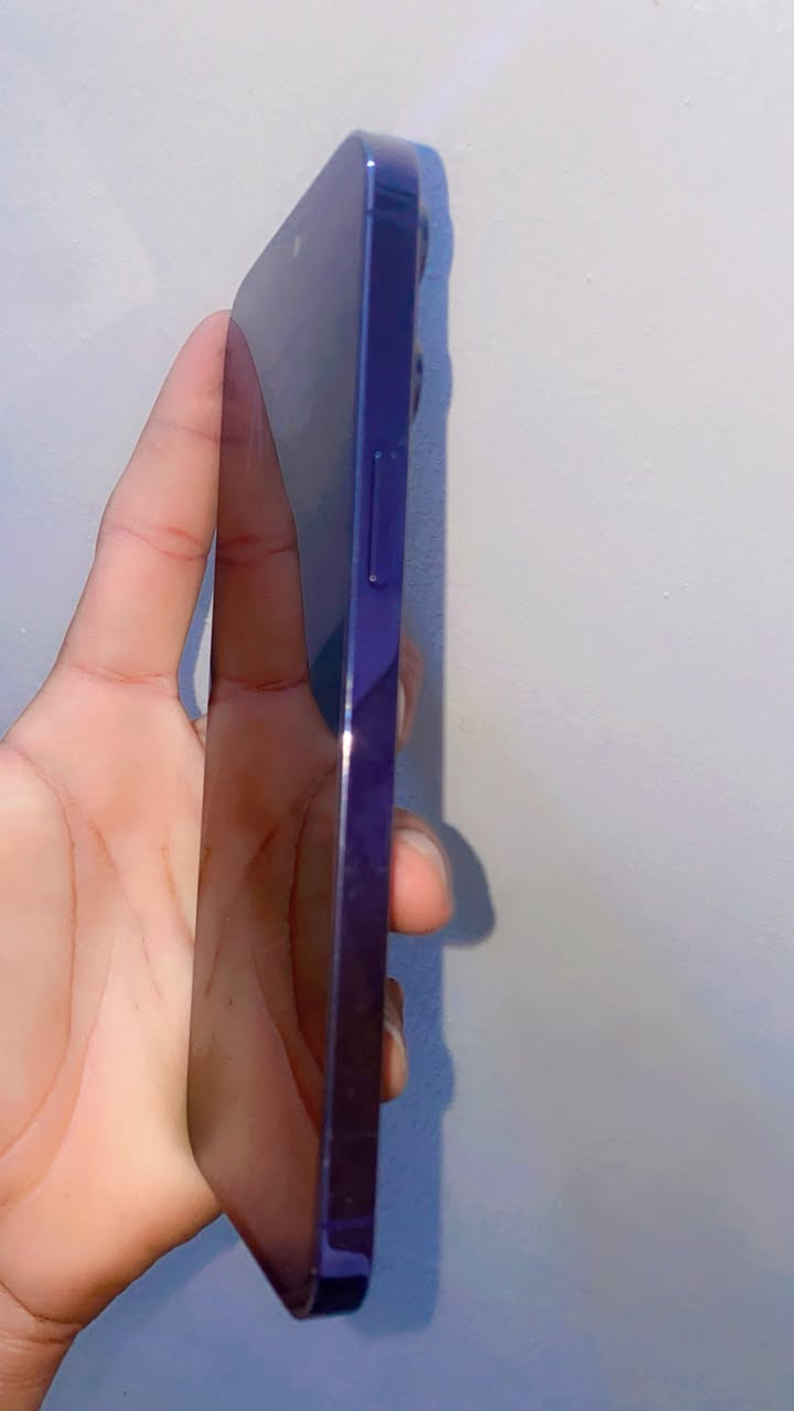 السلام عليكم ايفون 14 برو ماكس جهاز على ايدي جبته بوكته بضمان الماستر   مبدل شاشة وكالة اصلية شرططط!  )؛فحص 
وبطارية ونضيف على ايدي جهاز  ولا تعبك ولا تعبني 525 بالعافيه علياخذه مكاني بغداد ثعالبة ***********
