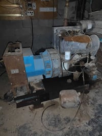 دويز الماني للبيع التفاصيل بالليبلات...  07808201186