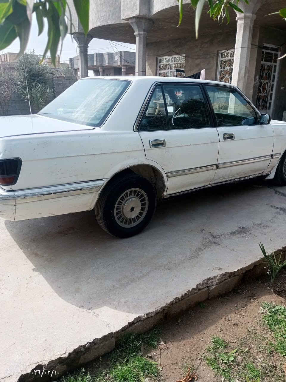 سوبر سيدان موديل ٩٠ رقم بغداد انكليزي مكان السياره بغداد  السعر ٣٥ السياره بيها ضربه من الصفحه خفيفه الاستفسار *********** بي واساب
